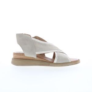 Miz Mooz Womens Claudio Beige Shoes (NWT)